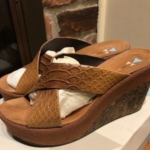 Dani Black Sandal Wedges